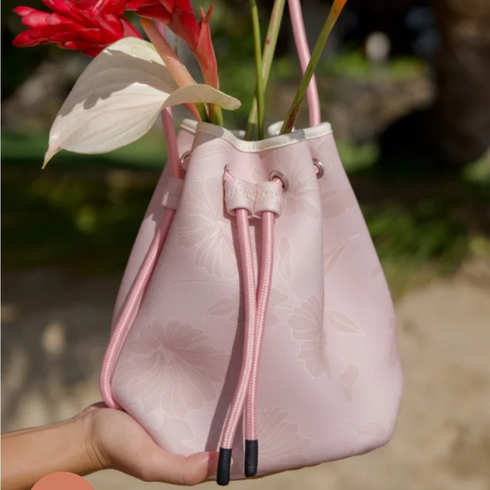 Yireh Holoholo Drawstring Purse